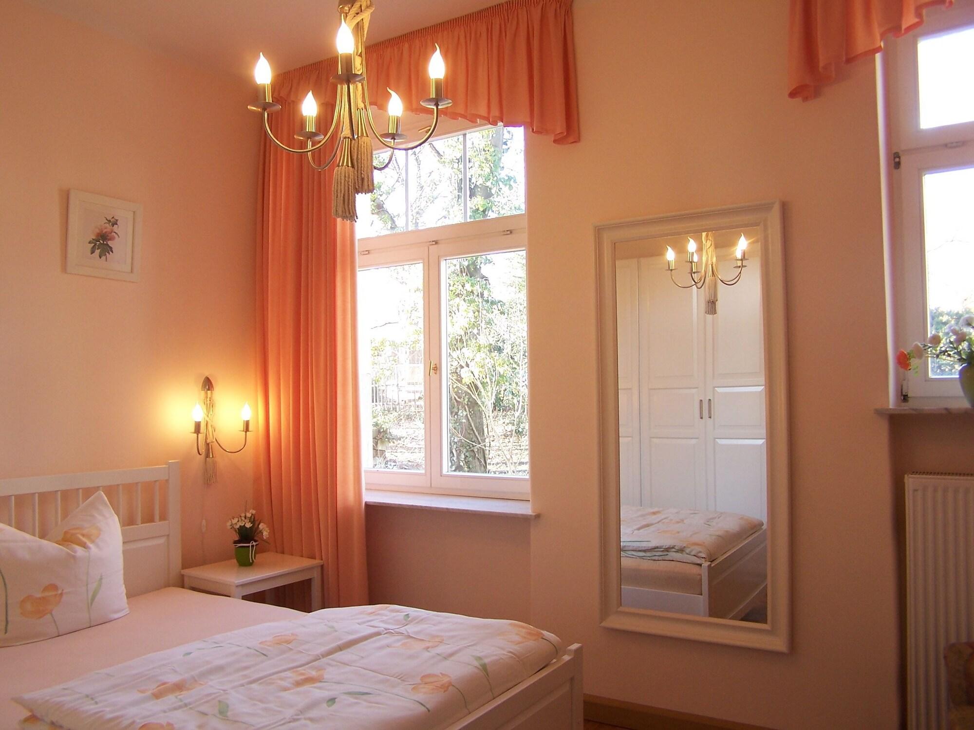 دريسدن Hotel-Appartement-Villa Ulenburg المظهر الخارجي الصورة
