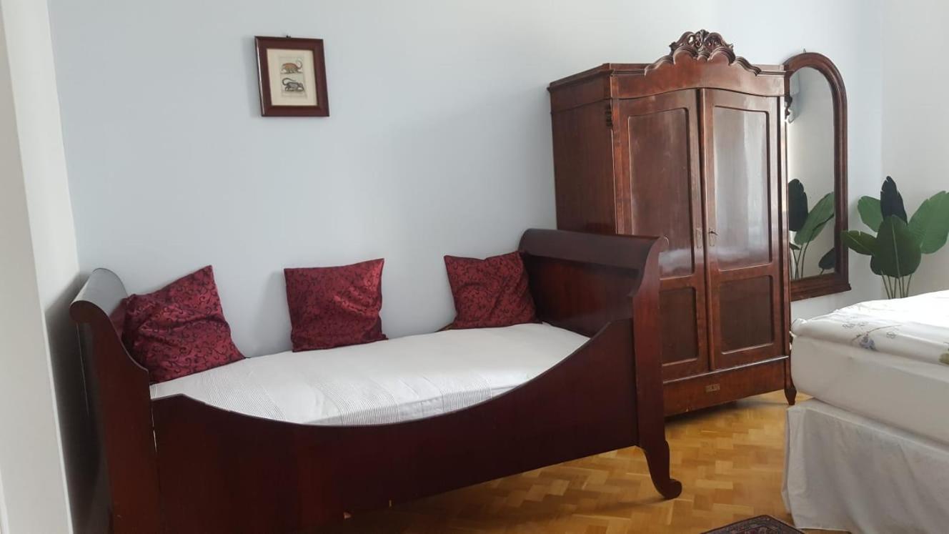 دريسدن Hotel-Appartement-Villa Ulenburg الغرفة الصورة