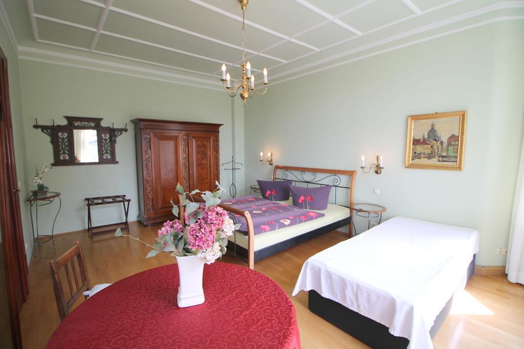 دريسدن Hotel-Appartement-Villa Ulenburg المظهر الخارجي الصورة