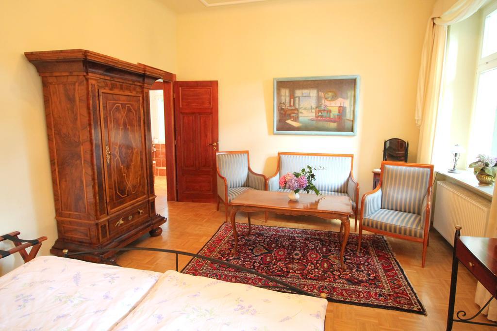 دريسدن Hotel-Appartement-Villa Ulenburg المظهر الخارجي الصورة